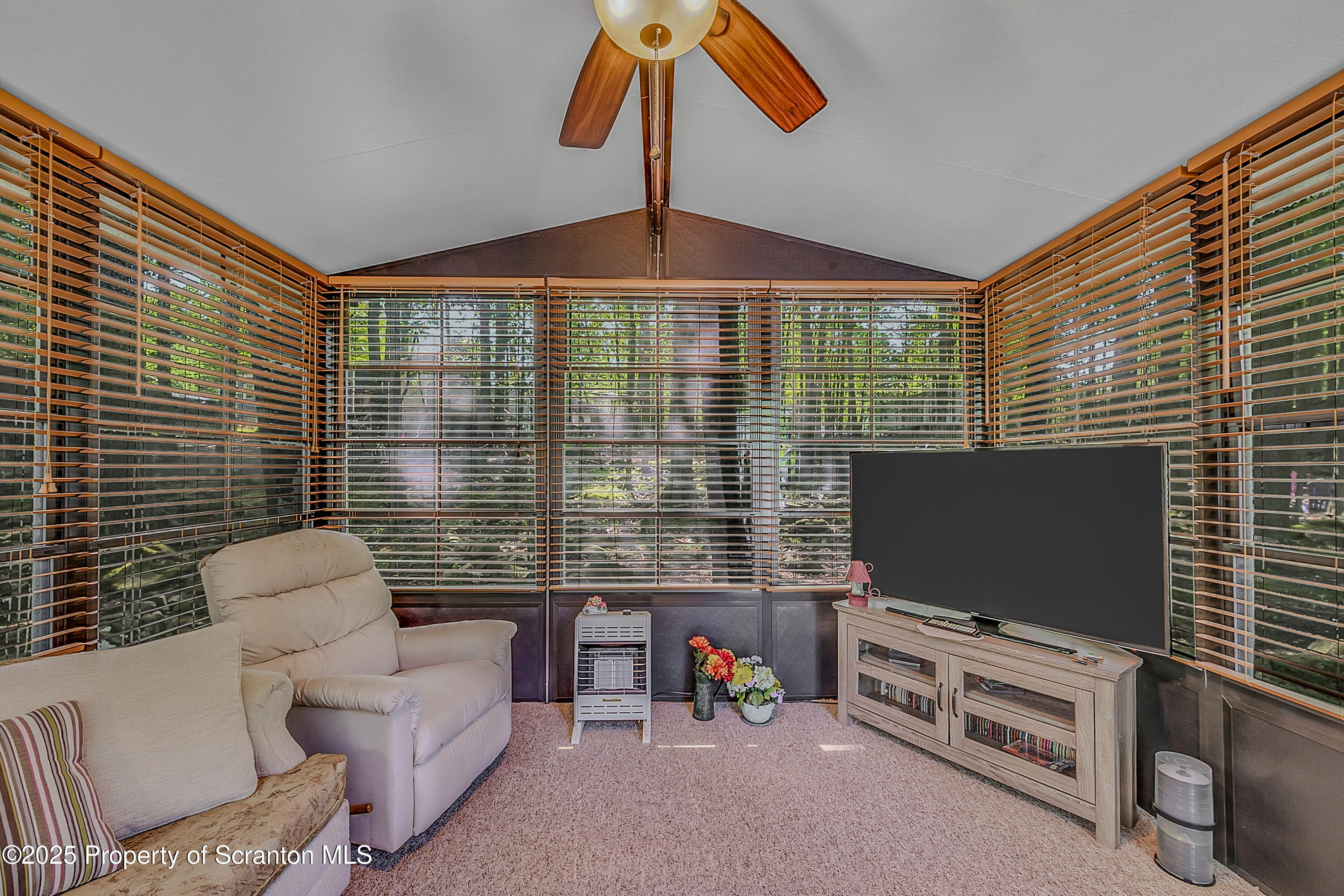 157 Olmstead Road Gouldsboro, PA 18424 - Photo 10 of 55 Eagle lake_-8