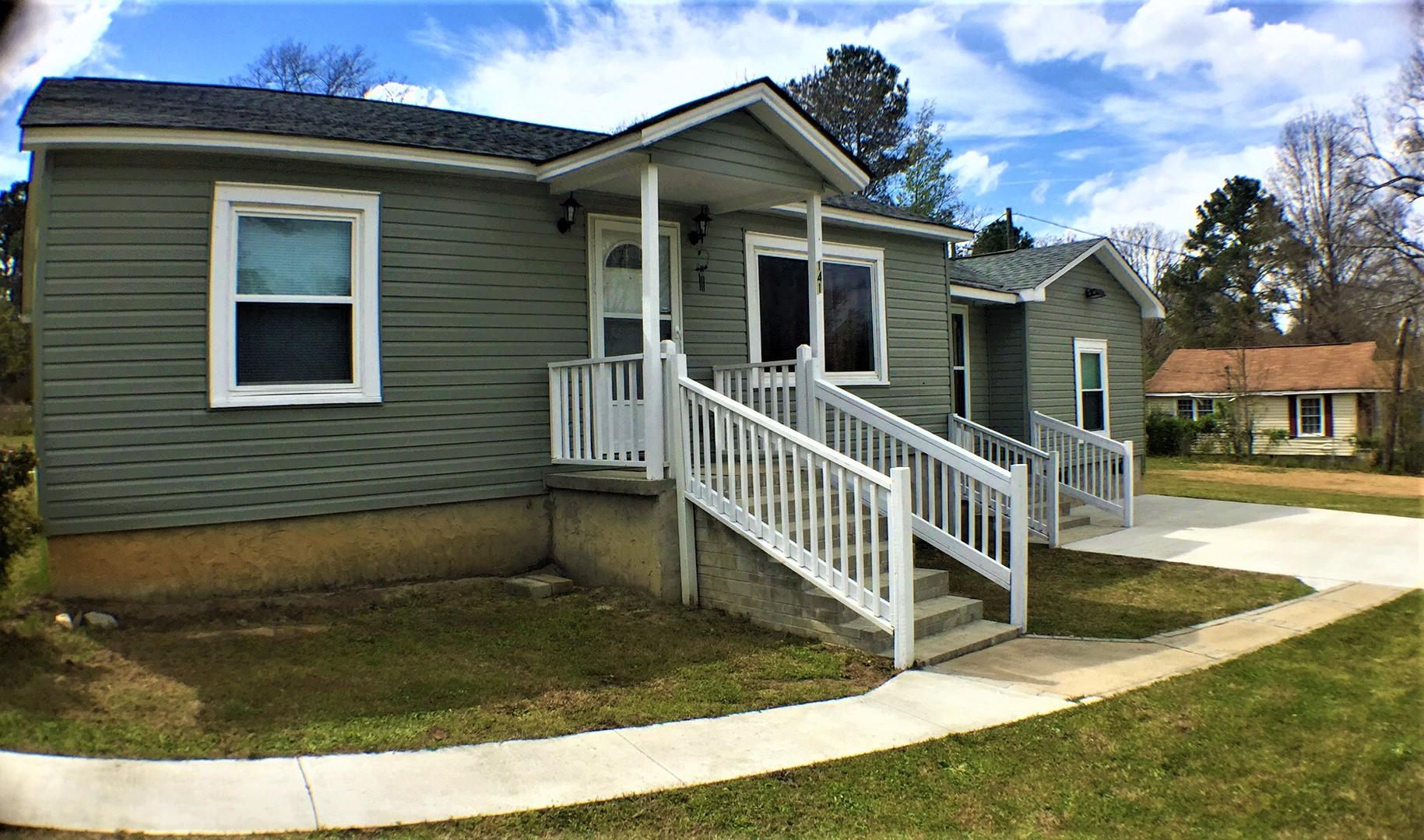 141 McLeod Street Rockingham, NC 28379 - Photo 5 of 25 Front