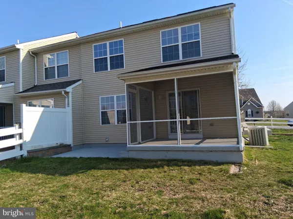 $435,000 | 227 Avonbridge Drive, Townsend, DE 19734