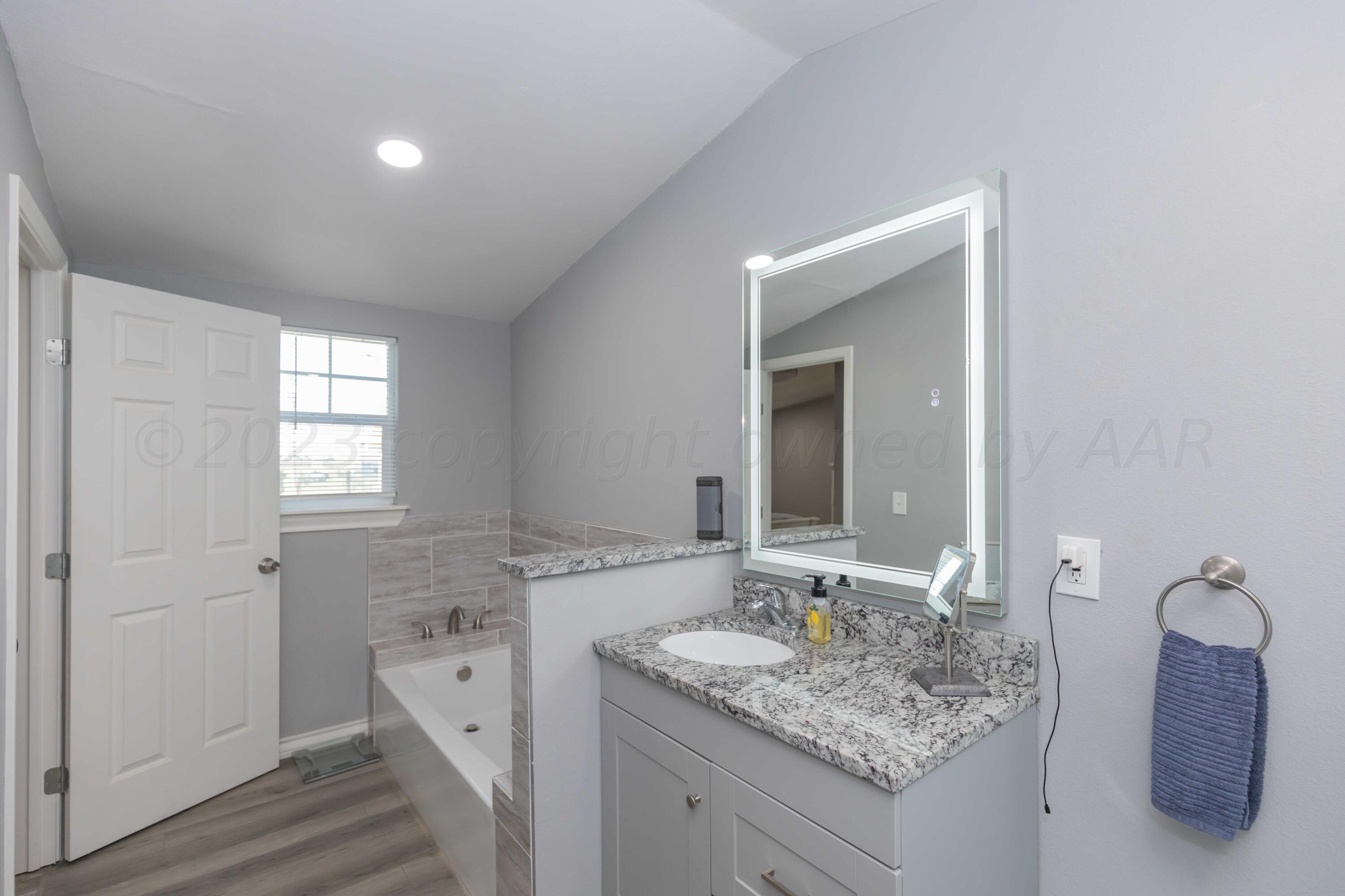 11741 Elk Road Amarillo, TX 79118 - Photo 13 of 30 MASTER BATH VIEW 3 (1)