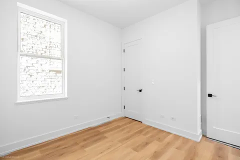 $6,950 | 2113 North Kenmore Avenue, Unit 1, Chicago, IL 60614