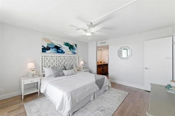 $199,000 | 2616 Cove Cay Drive, Unit 602, Clearwater, FL 33760