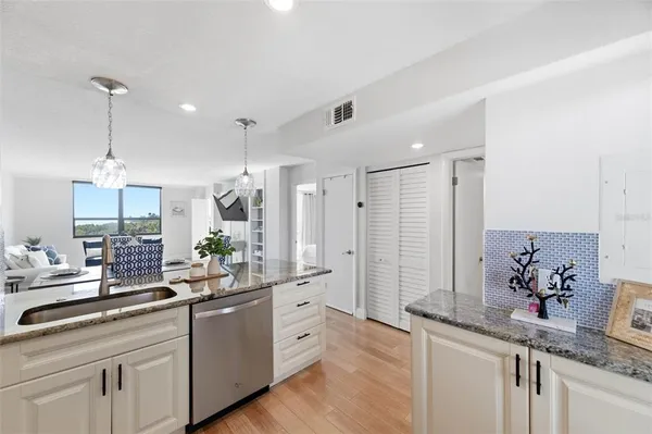 $199,000 | 2616 Cove Cay Drive, Unit 602, Clearwater, FL 33760