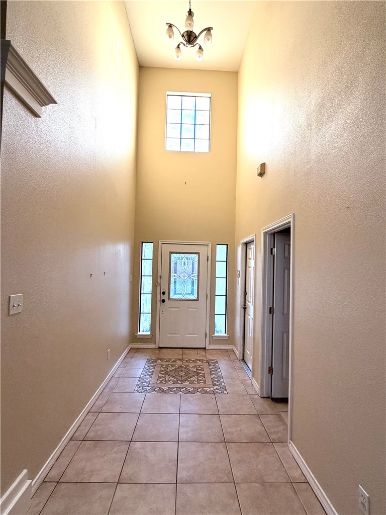 5214 Spring Brook Drive Corpus Christi, TX 78413 - Photo 7 of 12