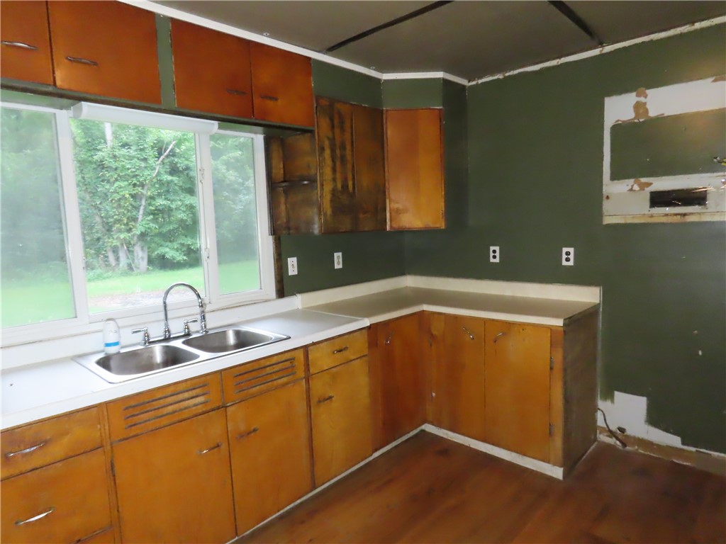 2480 Layton Street Road Lyons, NY 14489 - Photo 17 of 23 Gallery Image 17