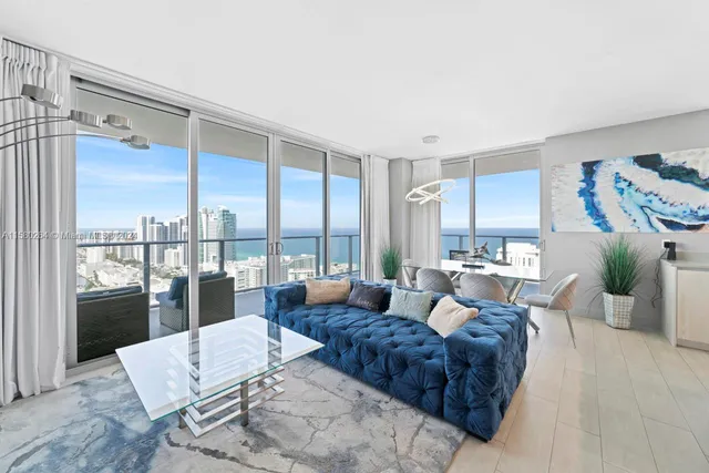 $7,000 | 4010 South Ocean Drive, Unit R3001, Hollywood, FL 33019