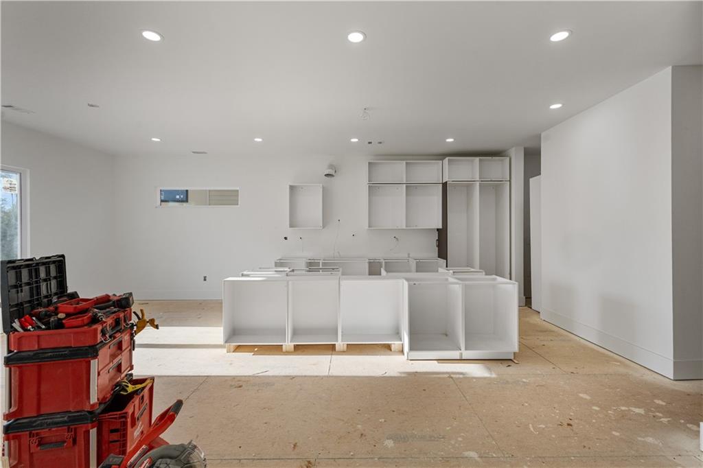 4109 Abbotts Bridge Road Duluth, GA 30096 - Photo 10 of 48