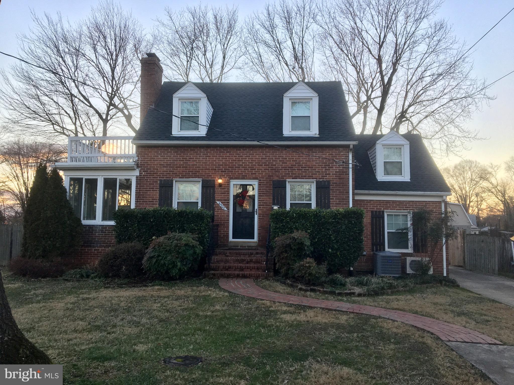 6702 Queens Road Alexandria, VA 22306 - Photo 1 of 1 Front Exterior