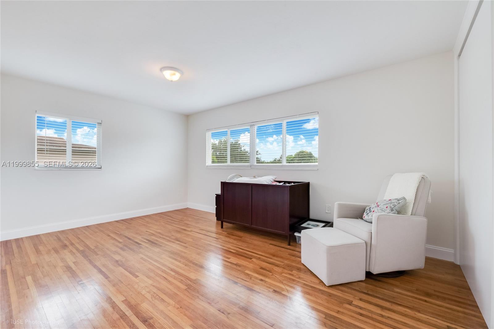 9975 Southwest 85th Street Miami, FL 33173 - Photo 9 of 19