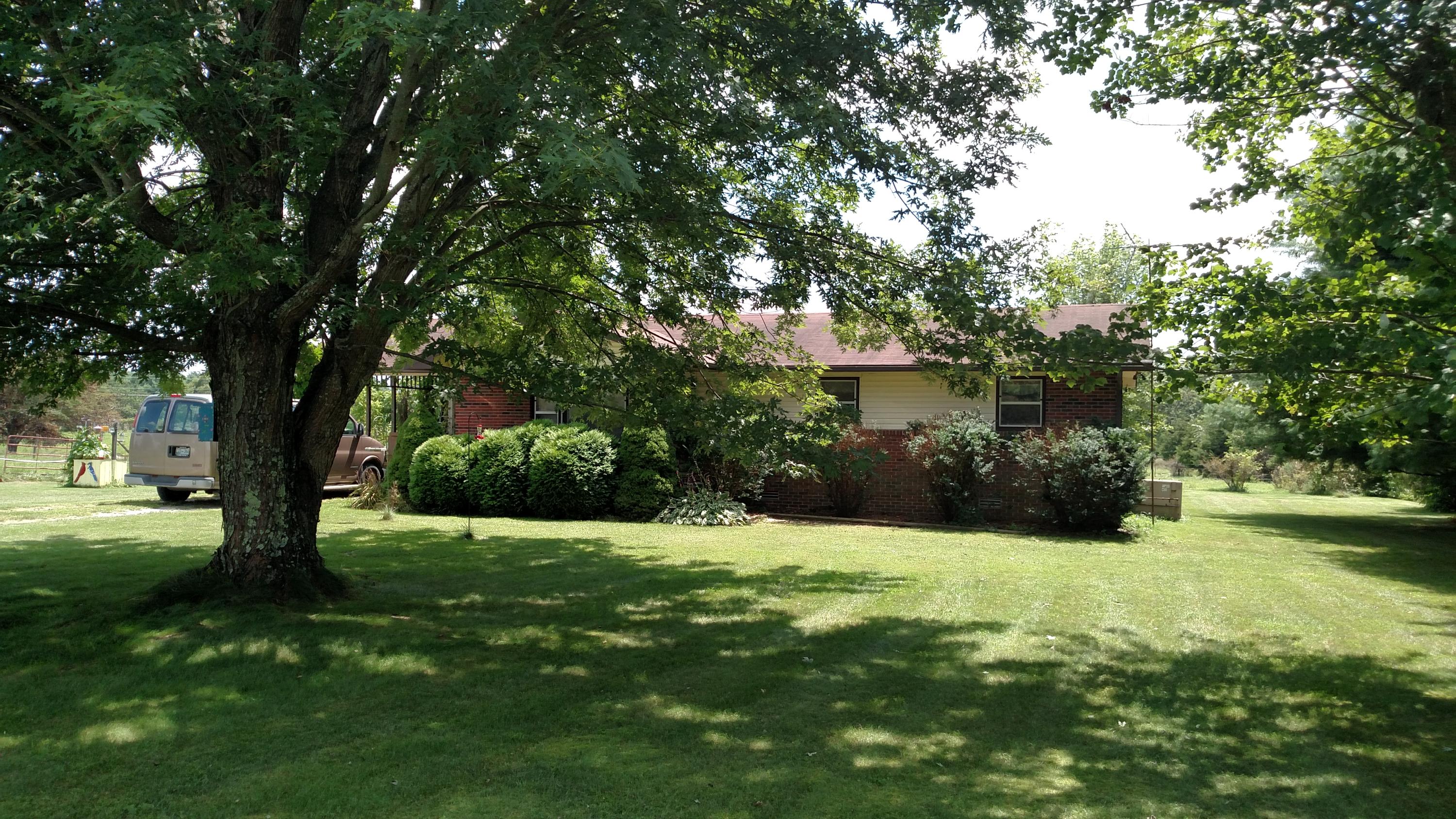 727 Brewer Road Crossville, TN 38572 - Photo 1 of 11 727 Brewer 499