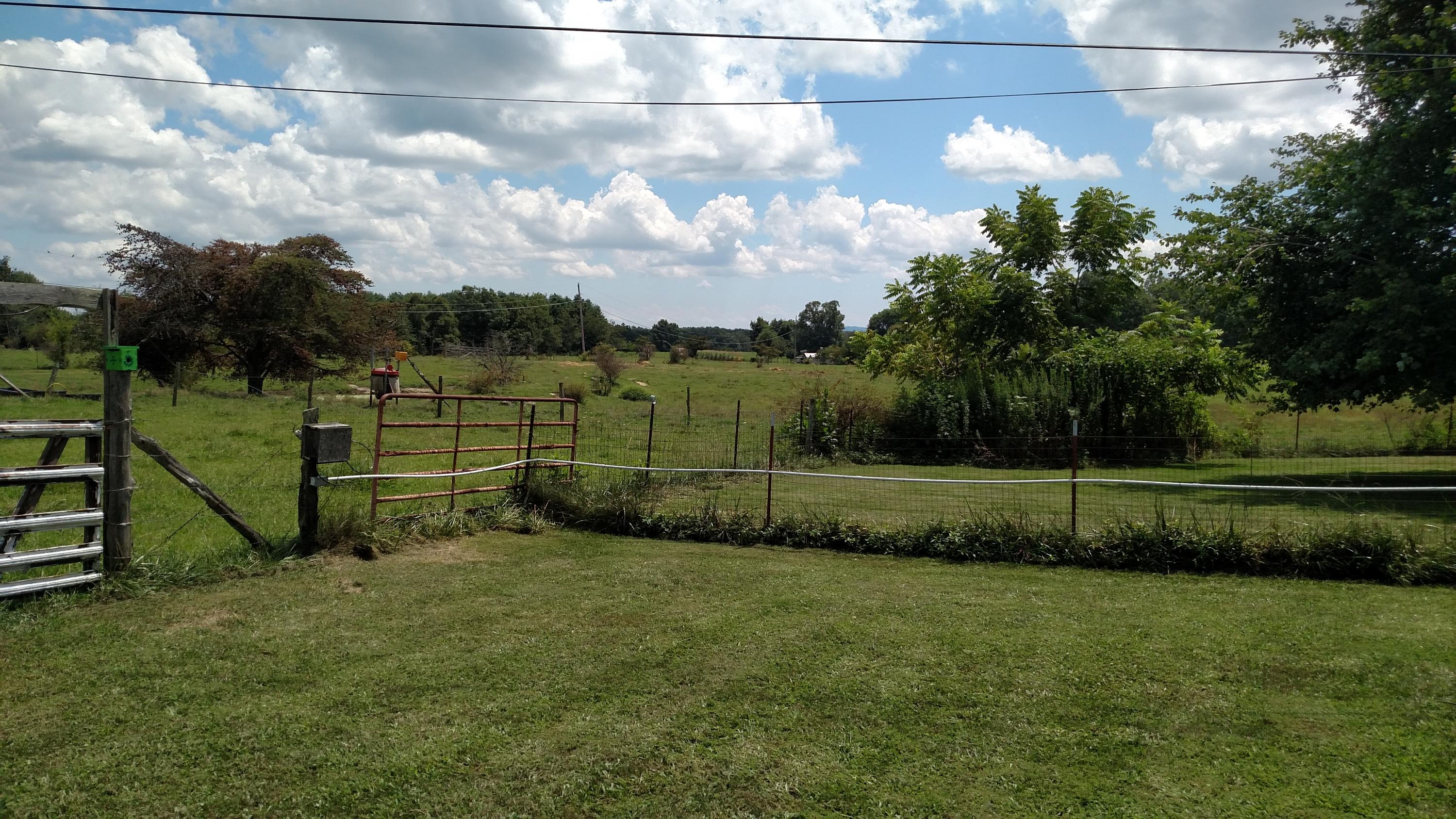 727 Brewer Road Crossville, TN 38572 - Photo 9 of 11 727 Brewer 510