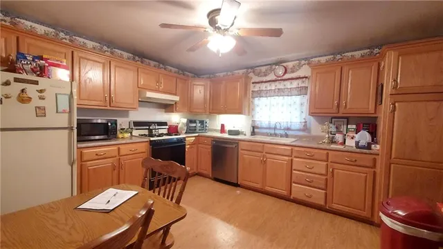 $125,000 | 207 East Melvin Street, Arma, KS 66712