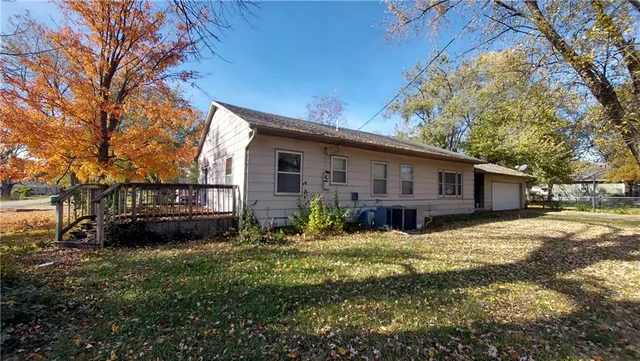 $125,000 | 207 East Melvin Street, Arma, KS 66712