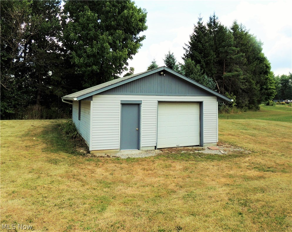 7449 Chippewa Road Medina, OH 44256 - Photo 5 of 19 Gallery Image 5