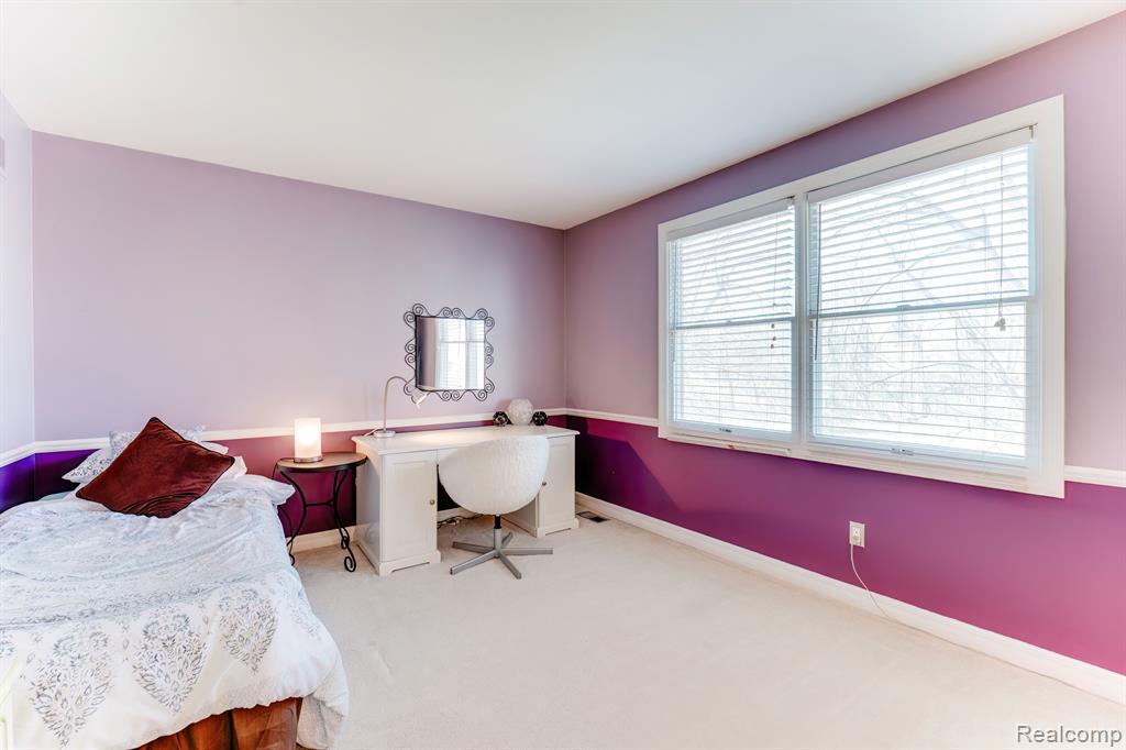 731 Dunedin Drive Rochester Hills, MI 48309 - Photo 28 of 44