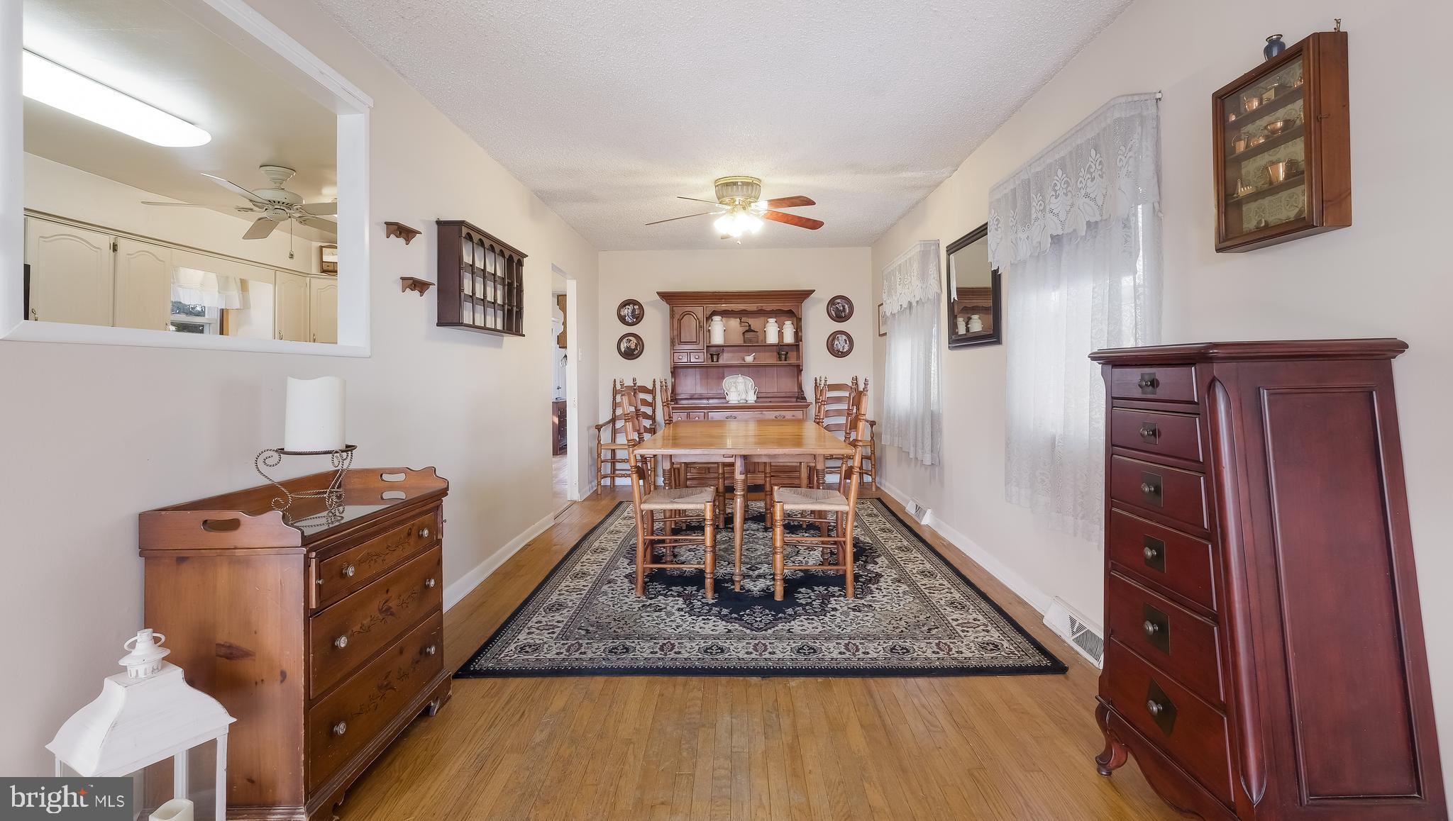 1228 Roberts Road Warminster, PA 18974 - Photo 7 of 36 Gallery Image 7