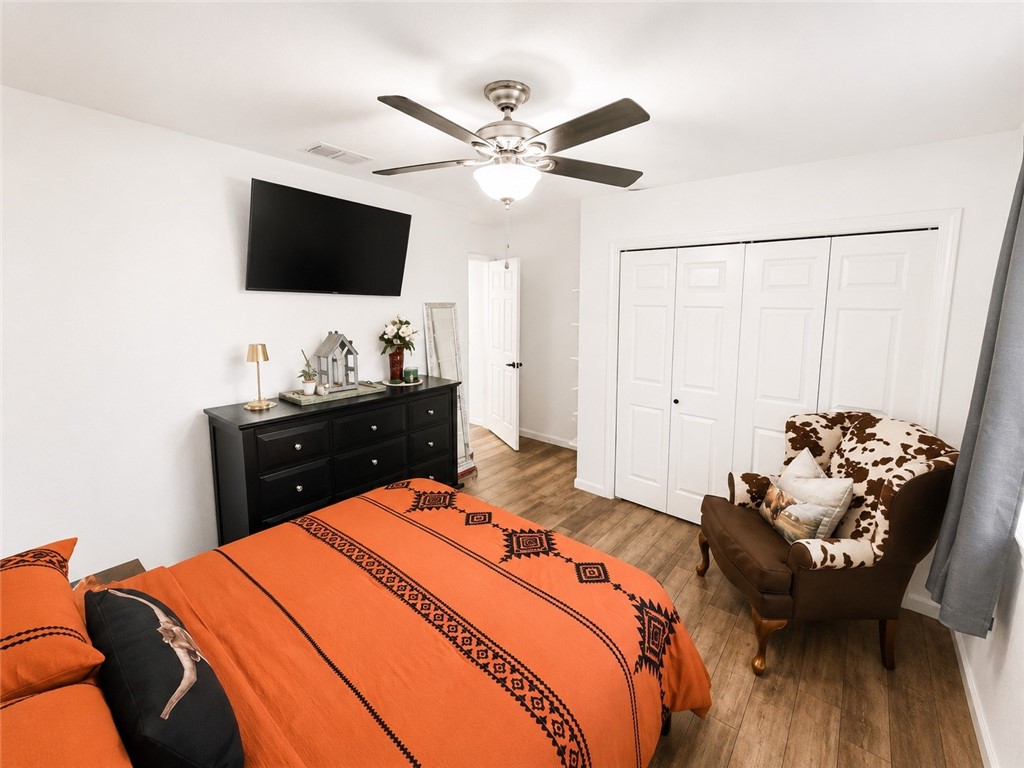 7674 Dallas Street Corpus Christi, TX 78413 - Photo 11 of 20