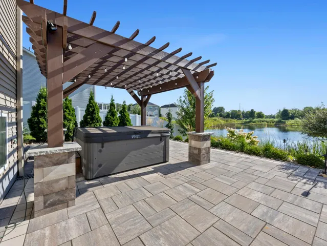 $659,900 | 11213 Zest Court Northeast, Blaine, MN 55449