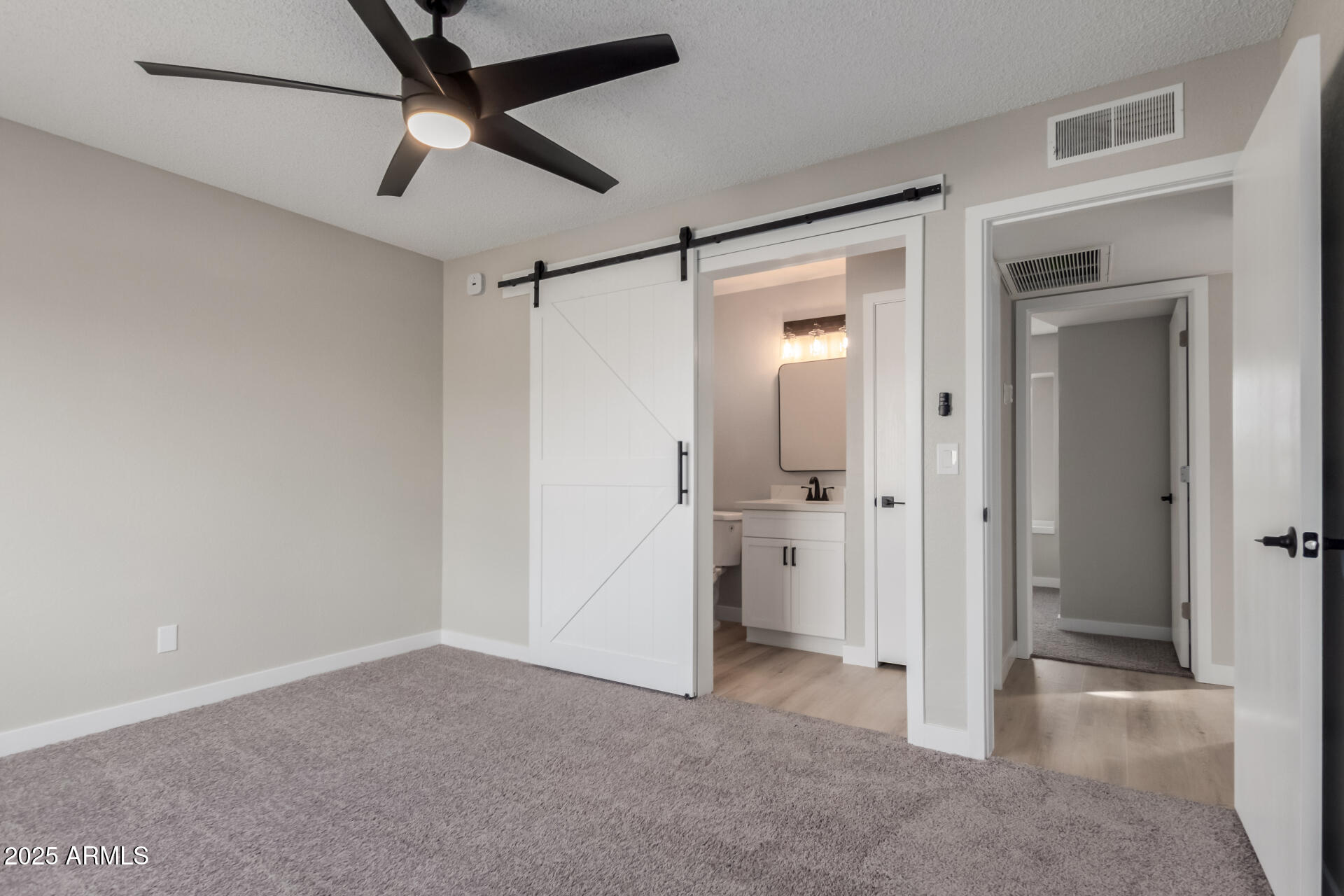 5934 West Hearn Road Glendale, AZ 85306 - Photo 10 of 18 14 Hearn