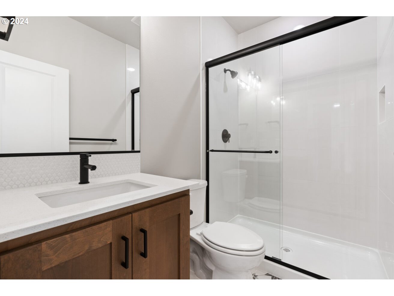 2128 Eleanor Road West Linn, OR 97068 - Photo 15 of 40 Gallery Image 15