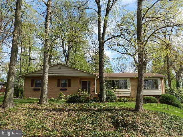 3450 Harrowgate Road York, PA 17402 - Photo 1 of 36 Gallery Image 1