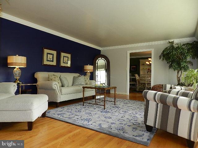 3450 Harrowgate Road York, PA 17402 - Photo 4 of 36 Gallery Image 4