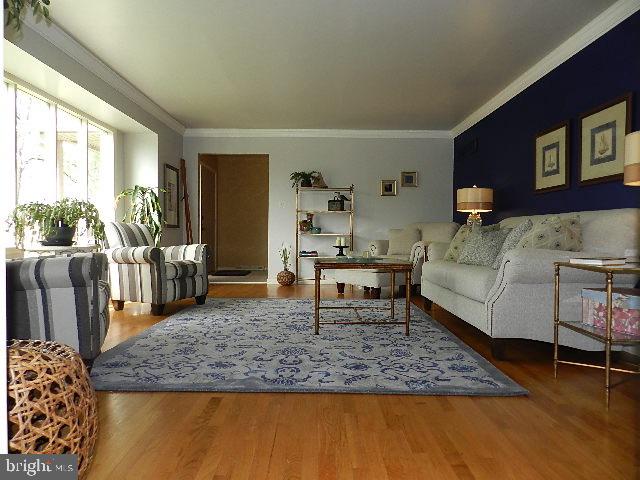 3450 Harrowgate Road York, PA 17402 - Photo 5 of 36 Gallery Image 5