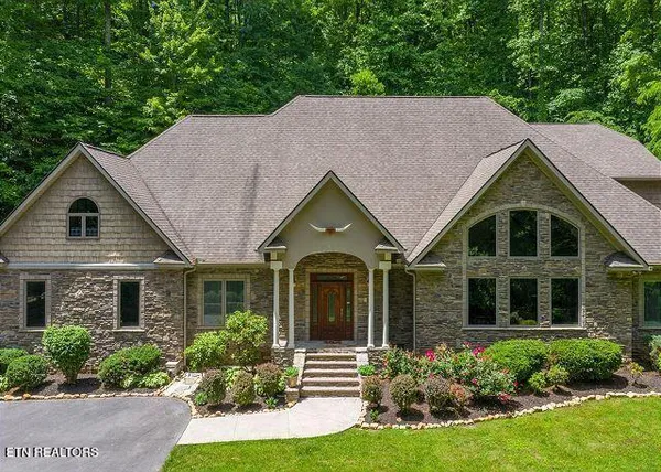 $1,298,900 | 4164 Burning Tree Lane, Sevierville, TN 37862