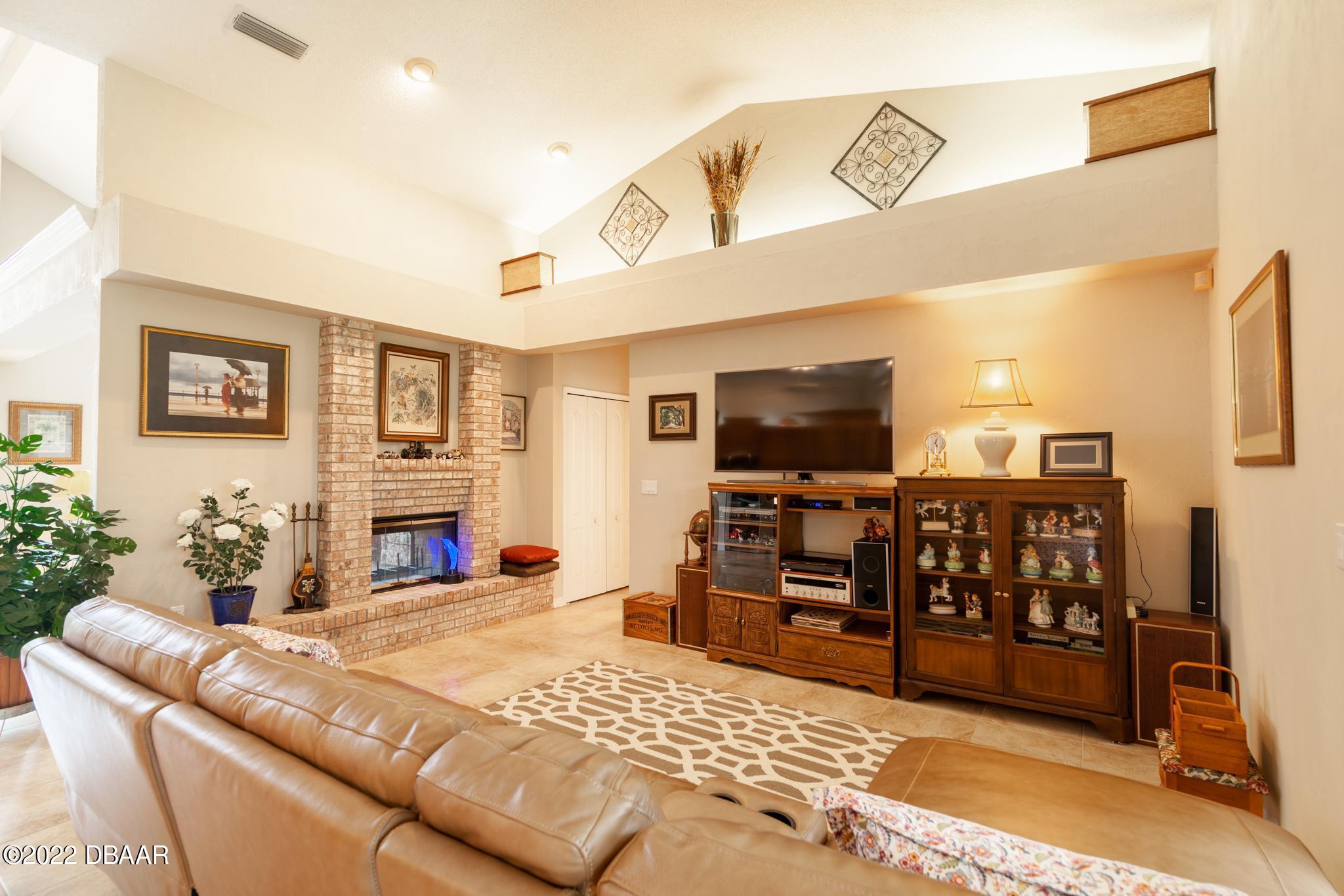 36 Shadowcreek Way Ormond Beach, FL 32174 - Photo 9 of 52 36 Shadow Creek Way-7