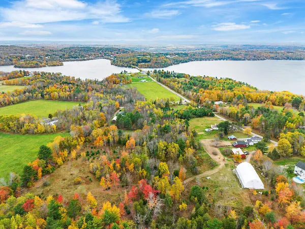 $699,000 | 135 Crockett Road, Dexter, ME 04930