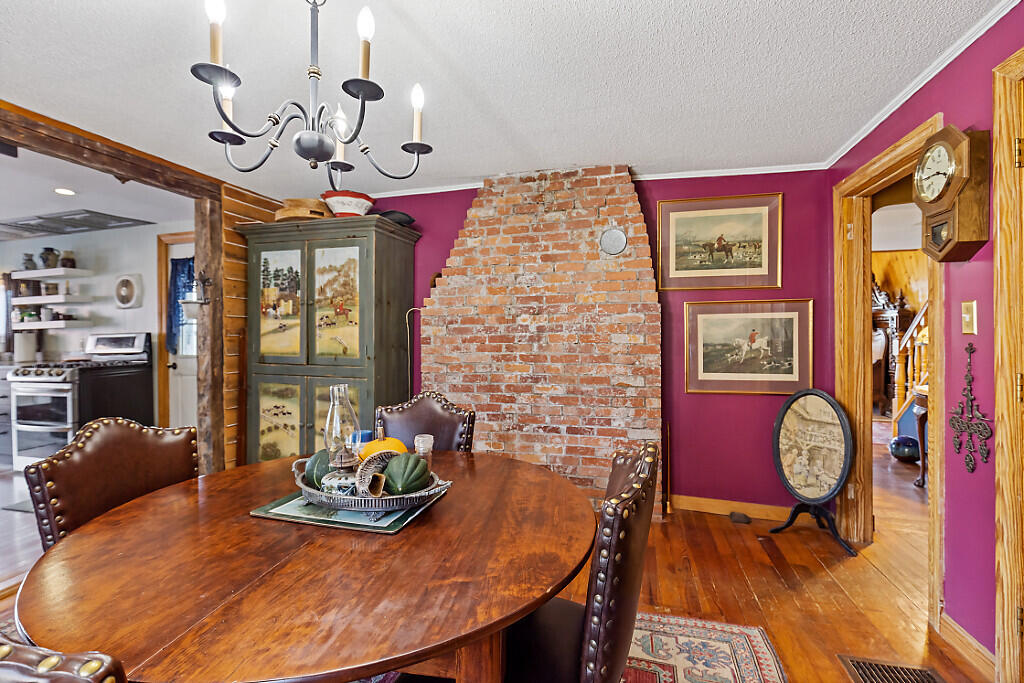 135 Crockett Road Dexter, ME 04930 - Photo 11 of 113 12_BP5A0174_DxO_mls