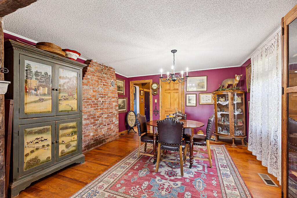 135 Crockett Road Dexter, ME 04930 - Photo 14 of 113 05_BP5A0153_DxO_mls