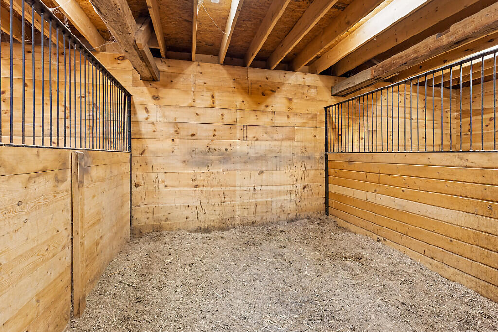 135 Crockett Road Dexter, ME 04930 - Photo 50 of 113 62_BP5A0324_DxO_mls