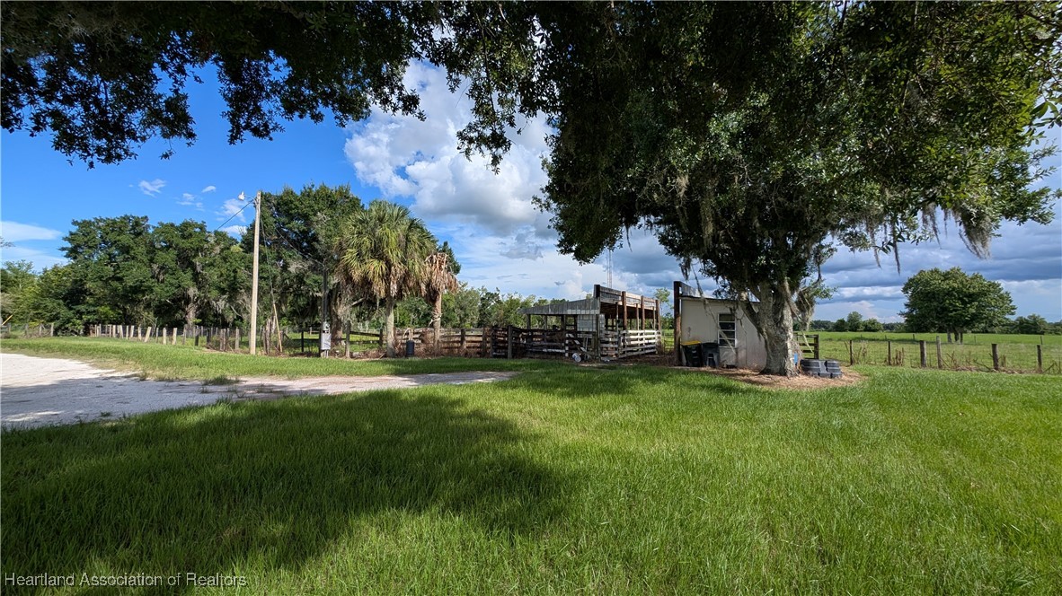 120 Hall Road Lake Placid, FL 33852 - Photo 1 of 23 Gallery Image 1