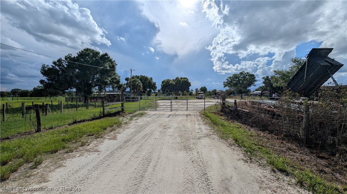 120 Hall Road Lake Placid, FL 33852 - Photo 15 of 23 Gallery Image 15