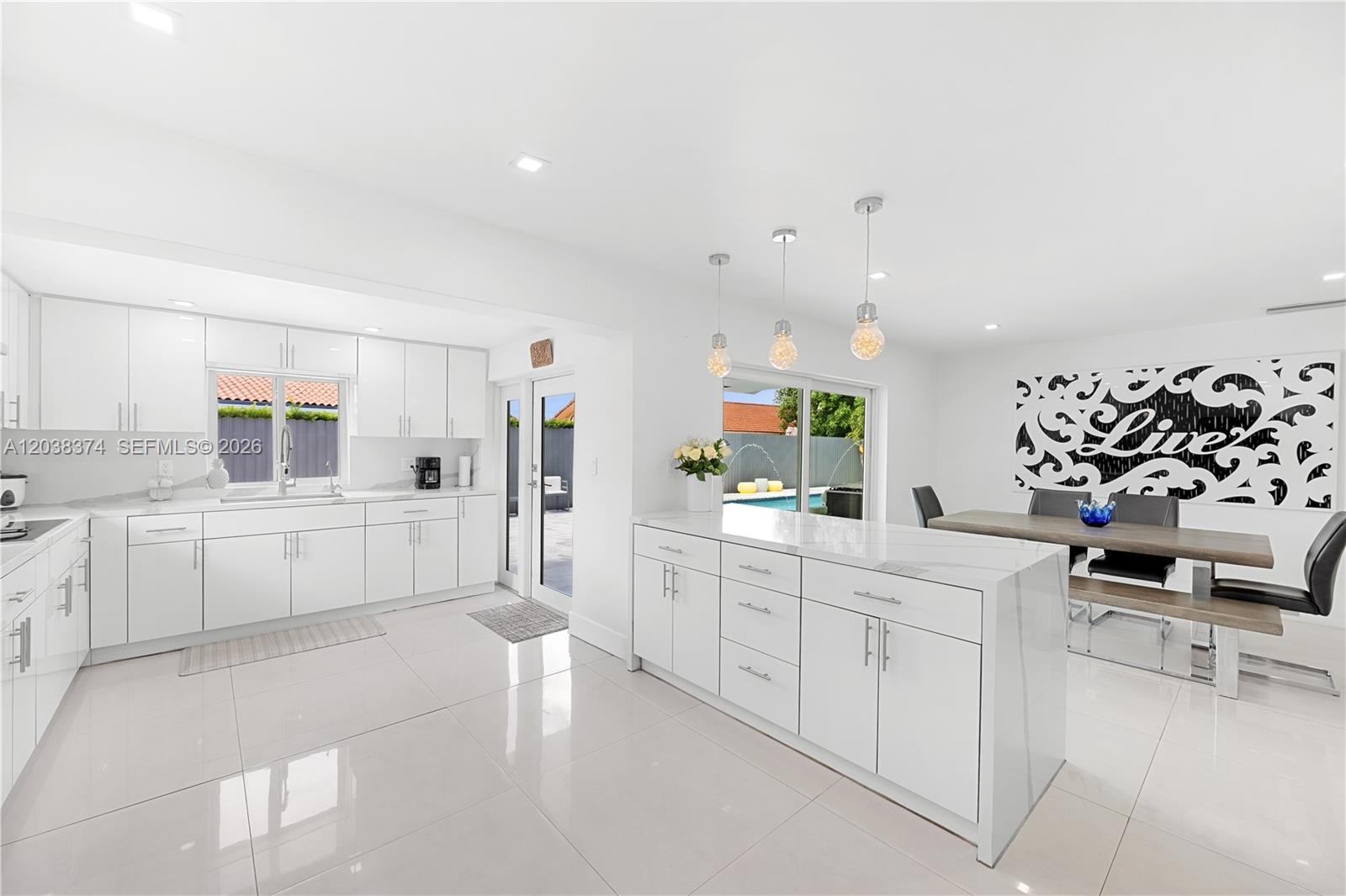 9724 Southwest 4th Terrace Miami, FL 33174 - Photo 13 of 41