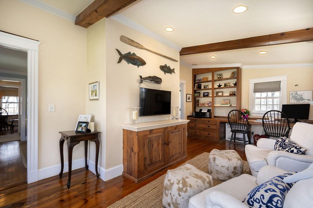 11 Ship Street Hingham, MA 02043 - Photo 24 of 39