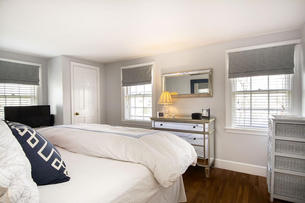 11 Ship Street Hingham, MA 02043 - Photo 30 of 39