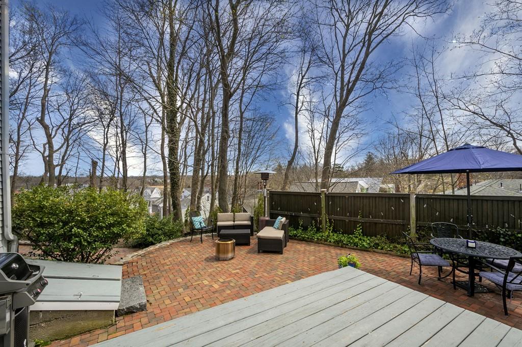 11 Ship Street Hingham, MA 02043 - Photo 8 of 39