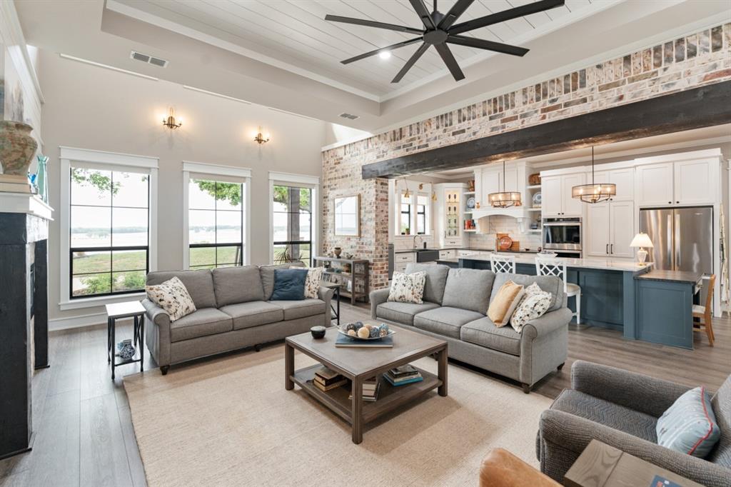 7977 Shore Crest Way Athens, TX 75752 - Photo 8 of 40