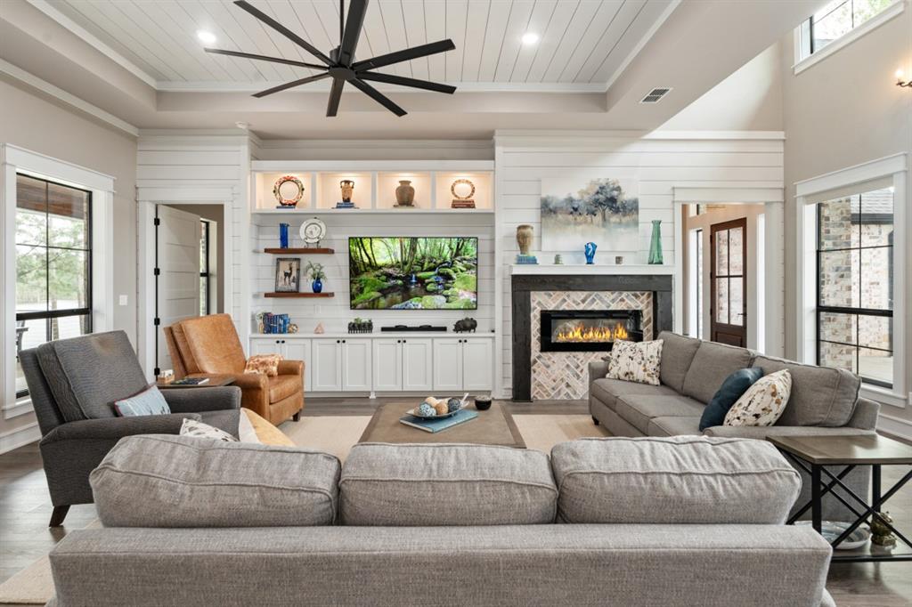 7977 Shore Crest Way Athens, TX 75752 - Photo 9 of 40