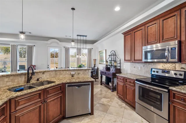 $2,800 | 6504 Arcola Court, Granbury, TX 76049