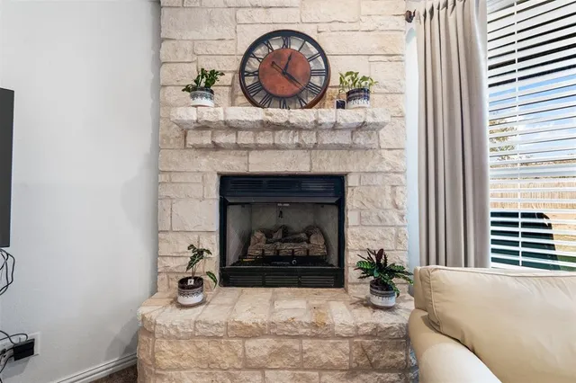 $2,800 | 6504 Arcola Court, Granbury, TX 76049