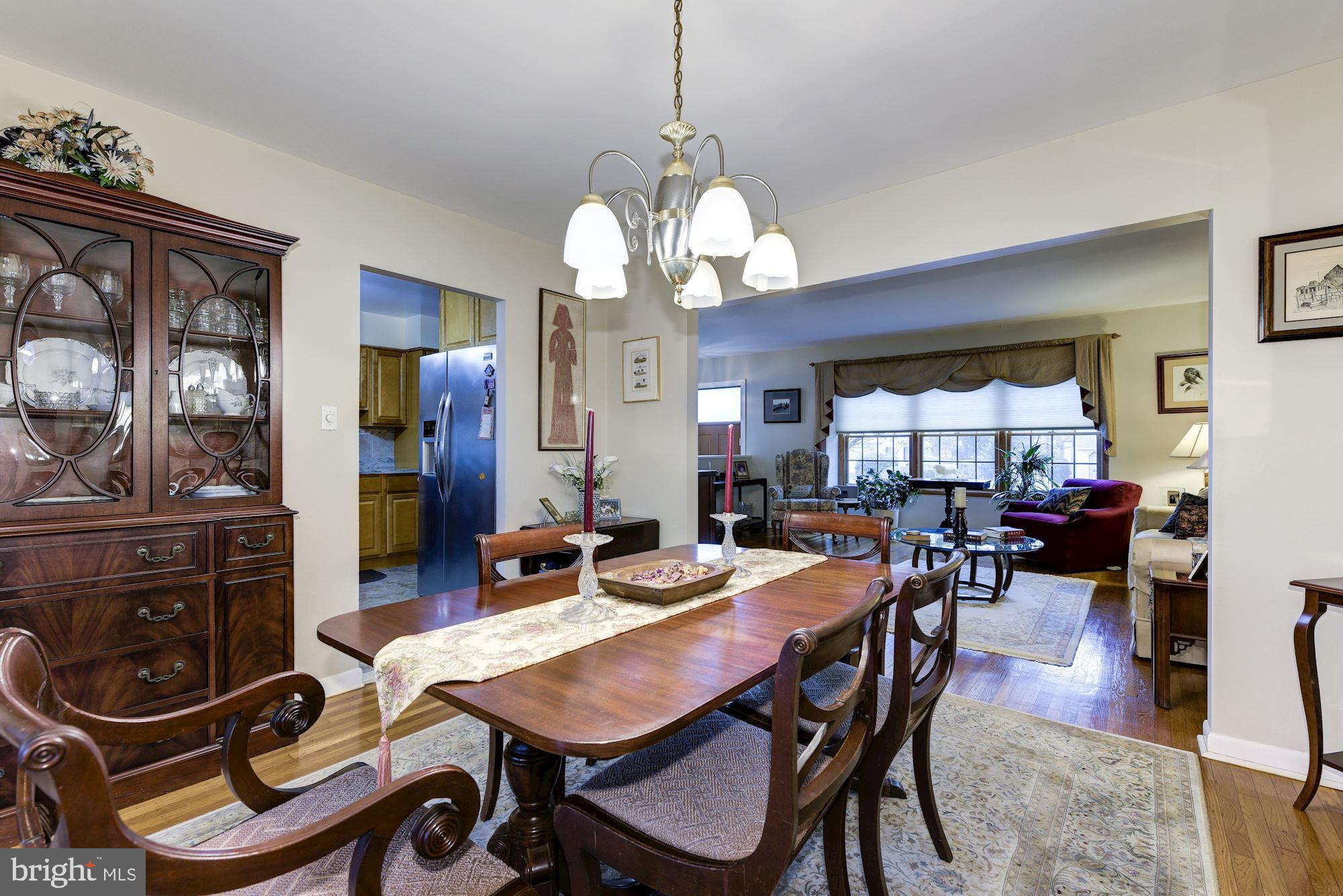 324 Farmdale Road Moorestown, NJ 08057 - Photo 8 of 35 Formal Dining Room
