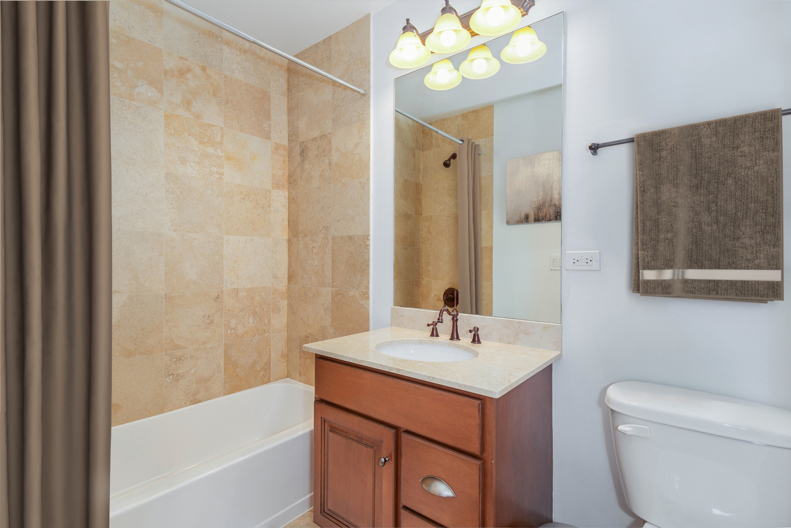 241 North Northwest Highway Park Ridge, IL 60068 - Photo 20 of 28 a bathroom with a sink a toilet and a bathtub