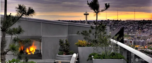 $2,500,000 | 1521 2nd Avenue, Unit 1400, Seattle, WA 98101