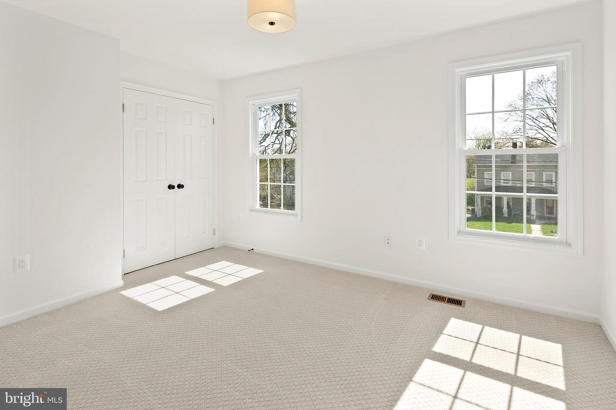 711 Ritchie Avenue Silver Spring, MD 20910 - Photo 31 of 45