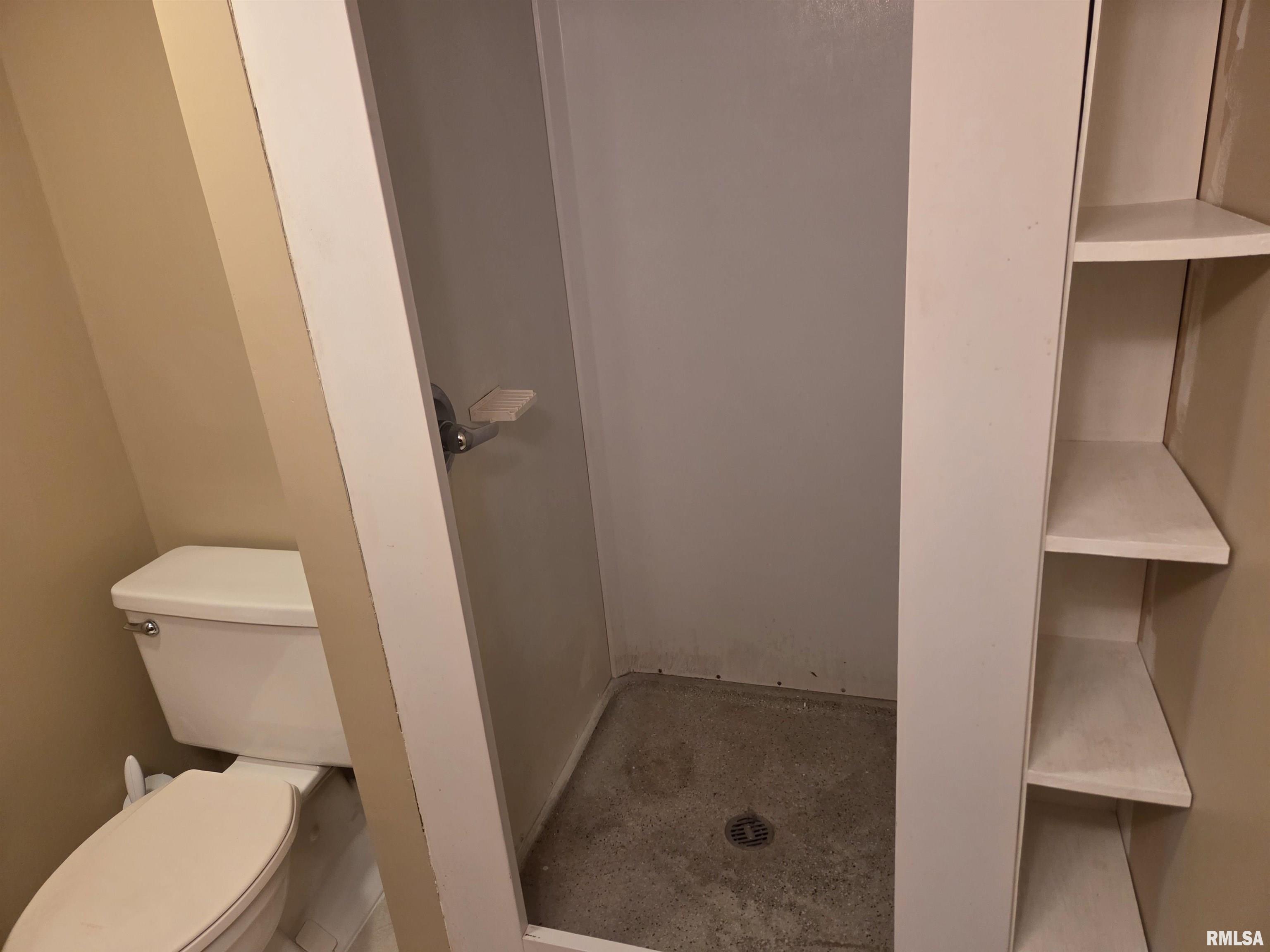 15 South Yorktown Road Macomb, IL 61455 - Photo 24 of 30 Gallery Image 24