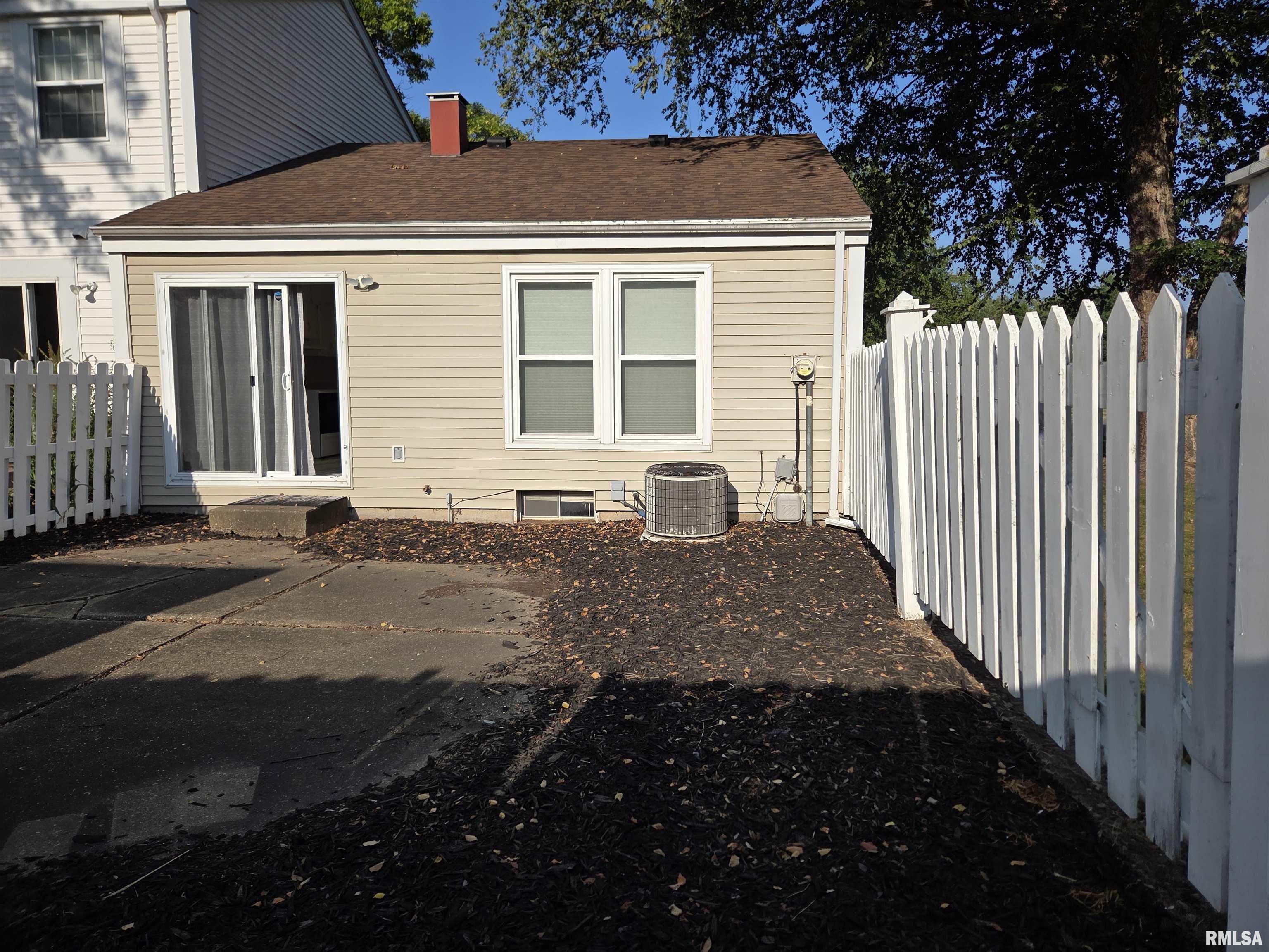 15 South Yorktown Road Macomb, IL 61455 - Photo 30 of 30 Gallery Image 30