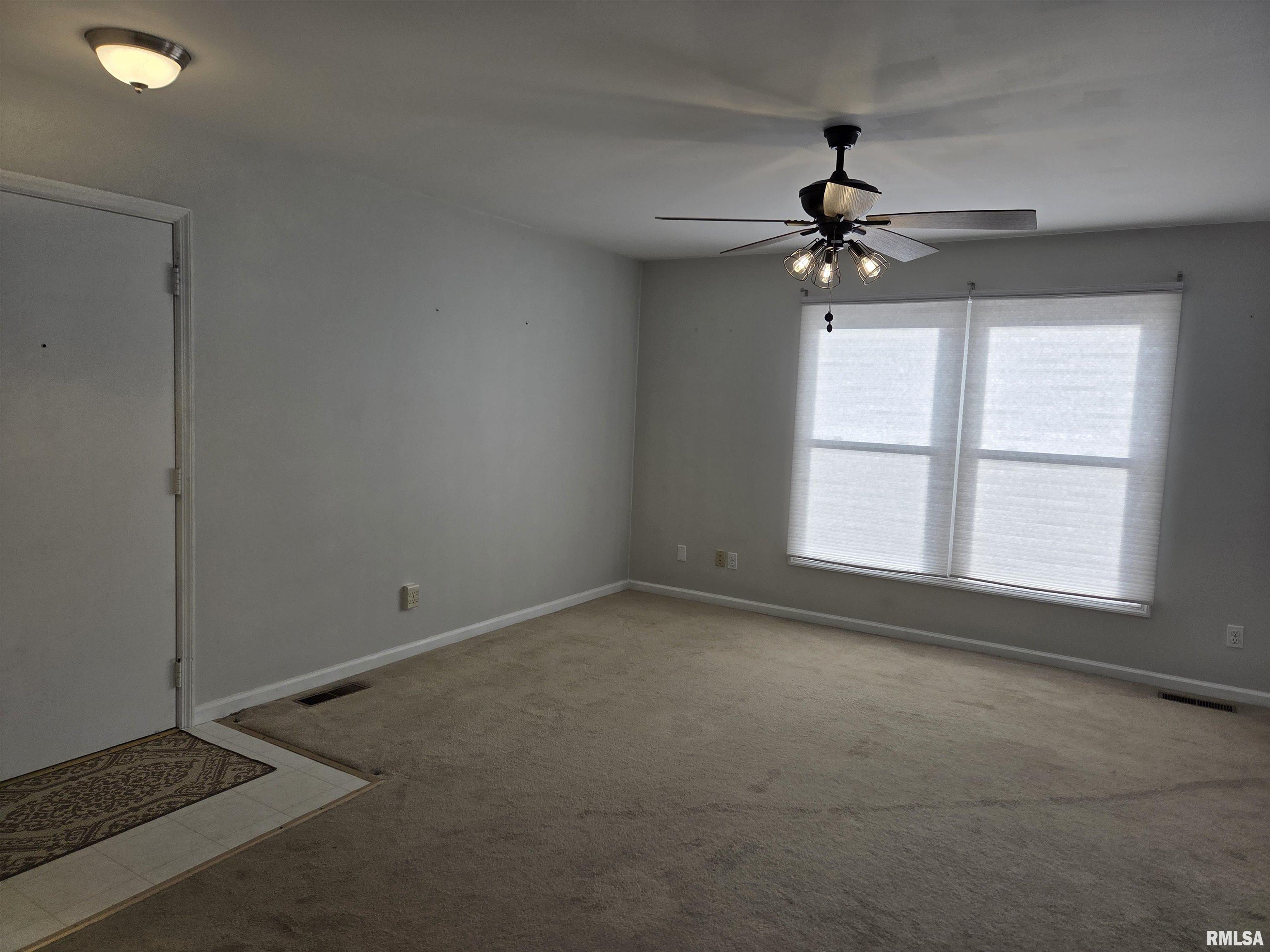 15 South Yorktown Road Macomb, IL 61455 - Photo 5 of 30 Gallery Image 5